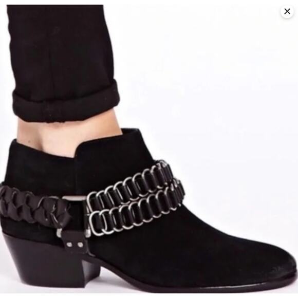 Sam Edelman Posey Suede Leather Ankle Booties Womens 9 M Metal Chain Black Boots - Picture 1 of 12
